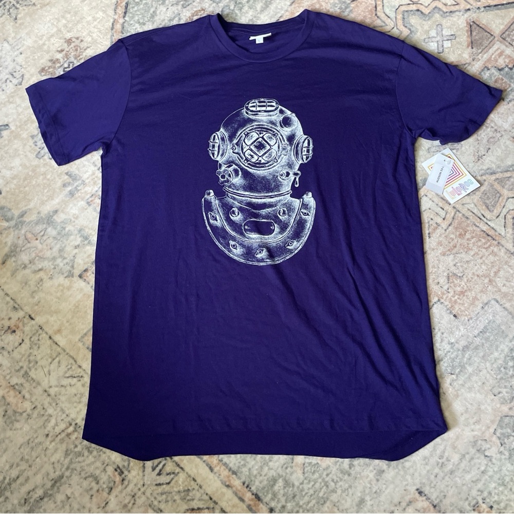 LuLaRoe Purple Short Sleeve Blouse  with Graphic Design